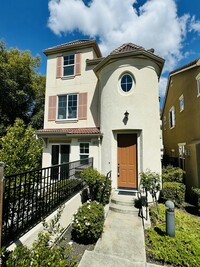 Building Photo - 5818 Hillbrook Pl