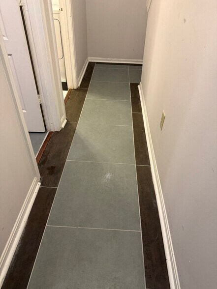 Building Photo - 2719 Crestwick Pl