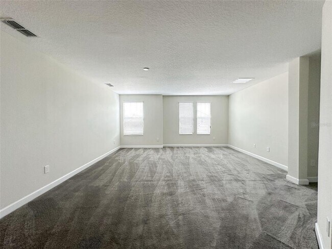 Building Photo - 14873 Winter Stay Dr