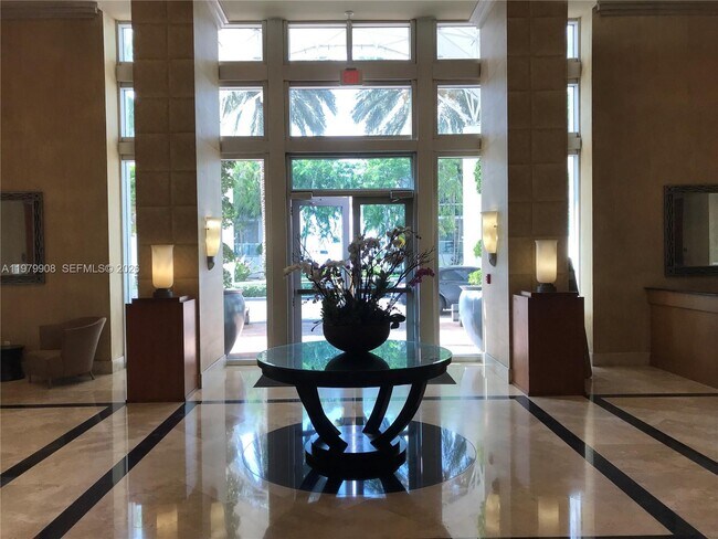 Building Photo - 7900 Harbor Island Dr