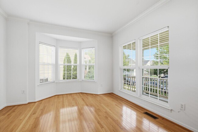 Building Photo - 20 Houser Dr