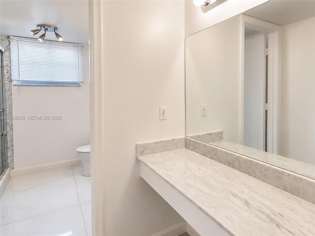Building Photo - 2401 S Ocean Dr