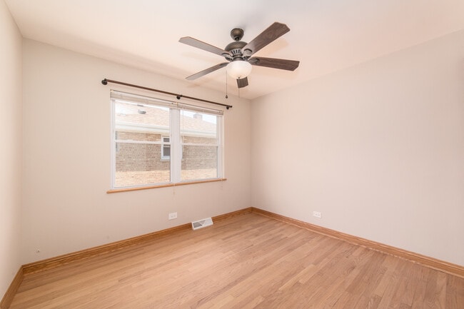 Building Photo - 4429 Opal Ave