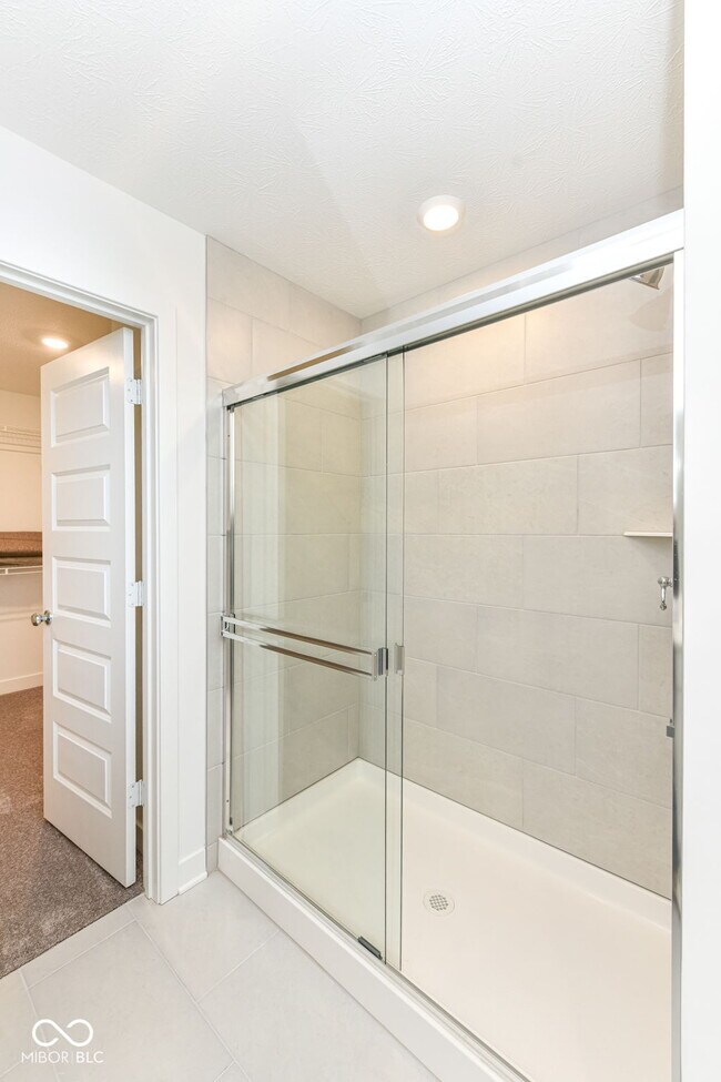 Building Photo - 16913 Sherwin Ct