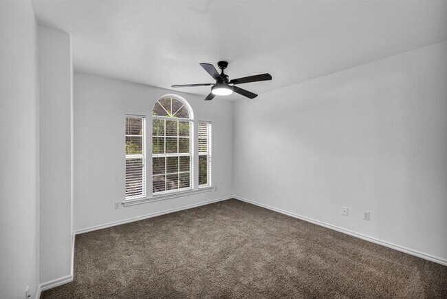 Building Photo - 6804 N Capital of Texas Hwy