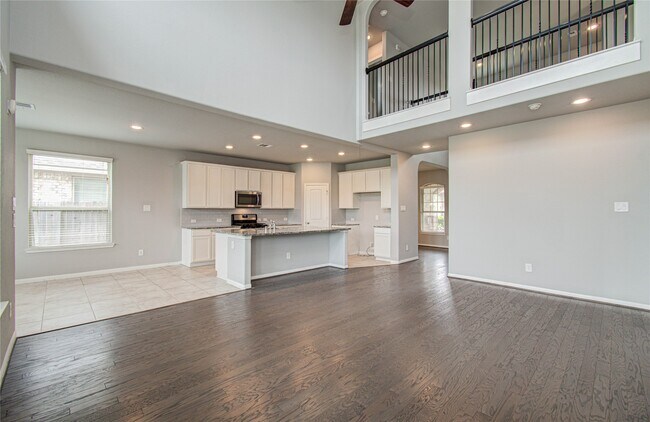 Building Photo - 24331 Kee Cresta Ct