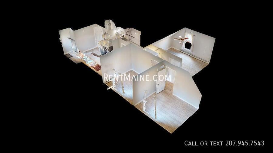 Building Photo - 454 S Main St