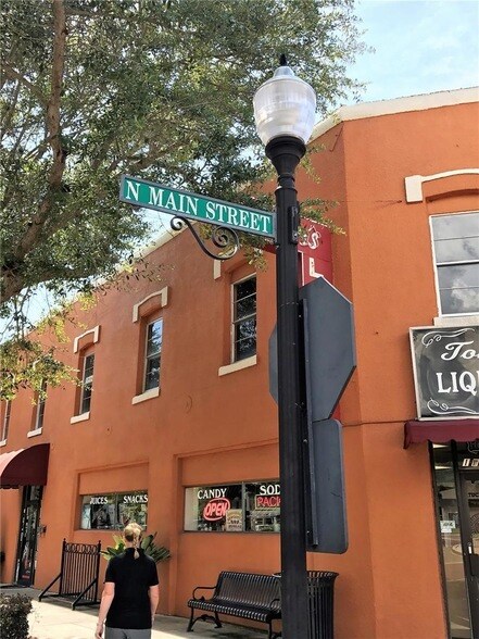 Building Photo - 951 Vineyard Rdg Rd