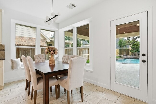 Building Photo - 2802 Kestrel Trace Ln