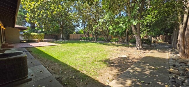 Building Photo - 4200 Burrell Way