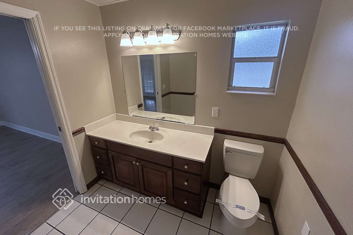 Building Photo - 3236 Forestbrook Dr N