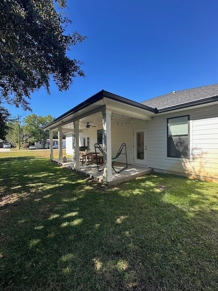 Building Photo - 4819 Whitewood Rd