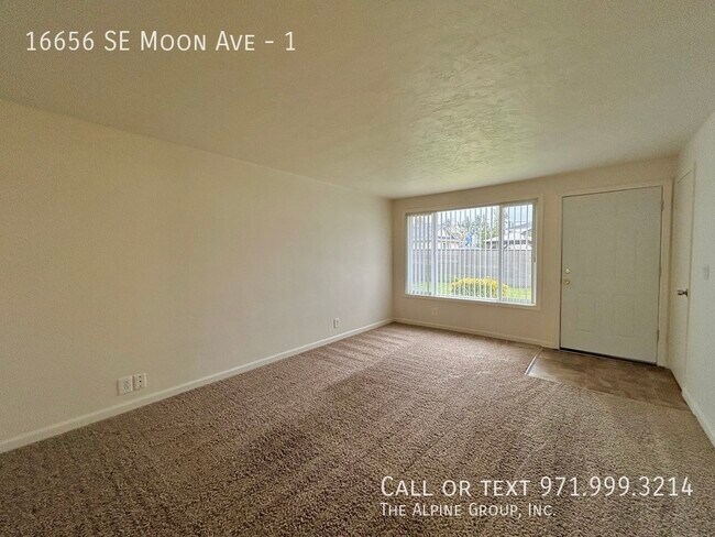 Building Photo - 16656 SE Moon Ave