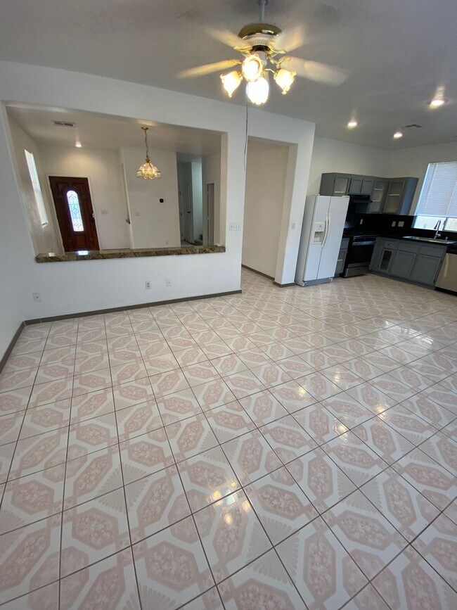 Building Photo - AMERICANA Property Mgmt - Freshly remodeled 4 beds-2 story house in the East