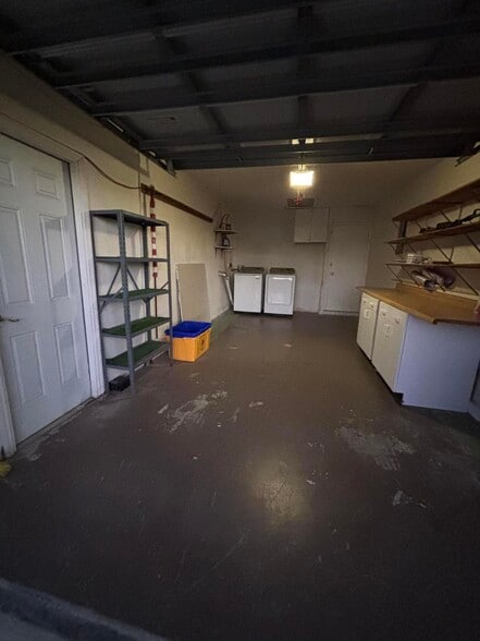 Building Photo - 1504 SW 18th St