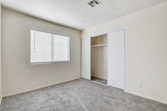 Building Photo - TOPAZ