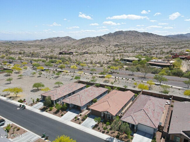 Building Photo - 8419 S 164th Dr