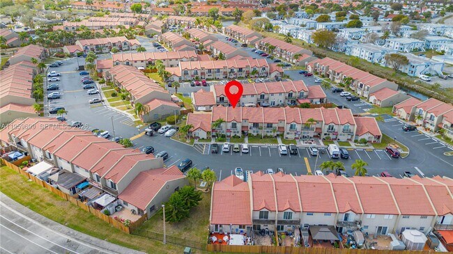 Building Photo - 6110 SW 129th Pl