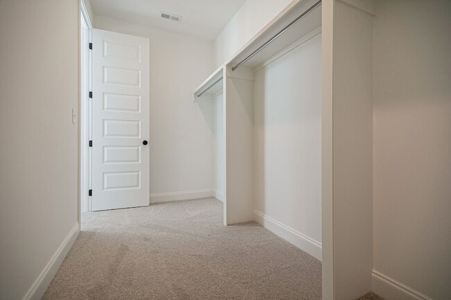 Building Photo - 3013 Long Br Cir