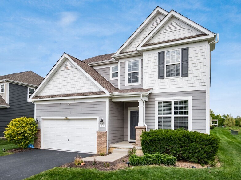 Building Photo - 6575 Rocky Frk Dr
