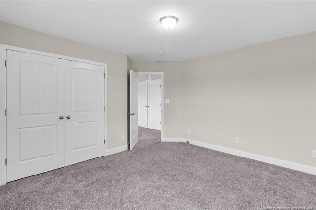 Building Photo - 5344 Debut Ave