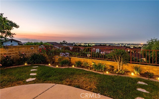 Building Photo - 3019 Carolwood Ln