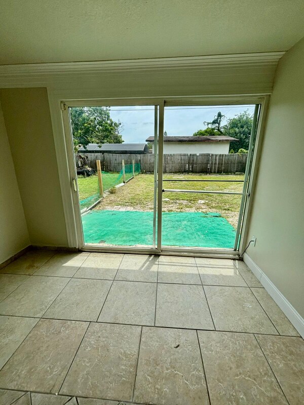 Building Photo - 59 Areca Dr