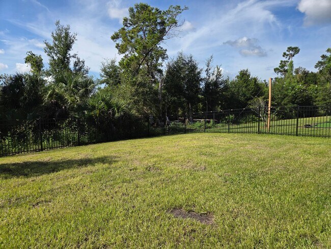 Building Photo - Pet Friendly Home in Cagan Crossings East