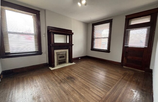 Building Photo - 3241 Jefferson Ave