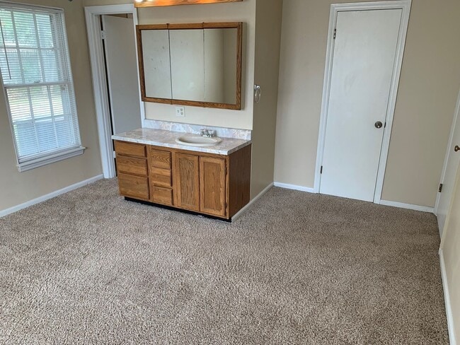 Building Photo - 4612 Buffalo Trail