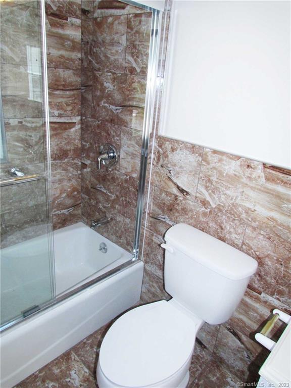 Building Photo - 110 Culvert St