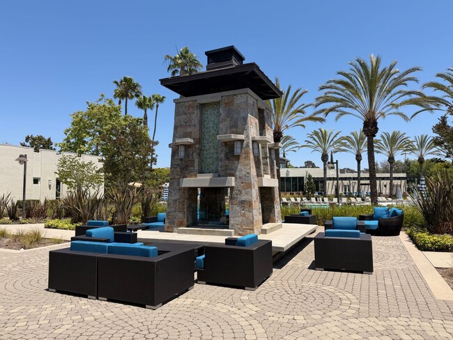 Building Photo - Beautiful  2Bd 2 Ba in Luxury Community