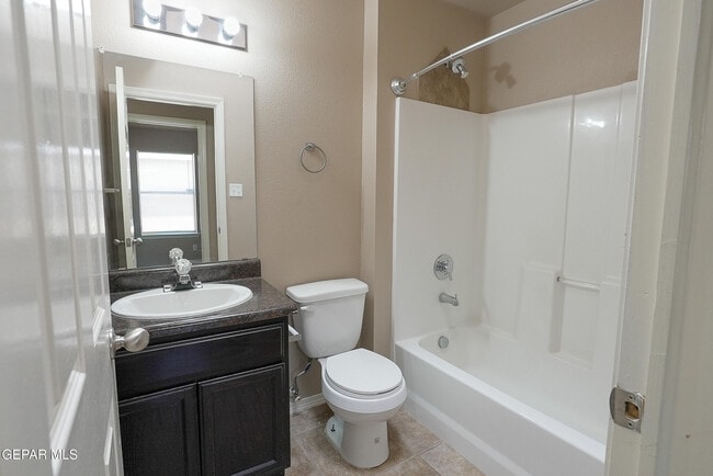 Building Photo - 12873 Hueco Mine Dr