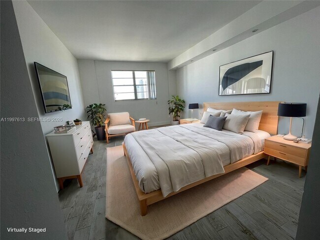 Building Photo - 19390 Collins Ave