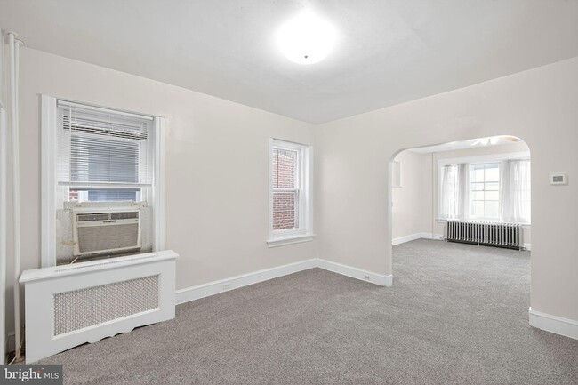 Building Photo - 413 Rector St