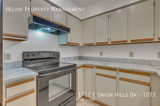 Building Photo - 1717 E Union Hills Dr