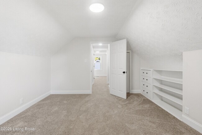 Building Photo - 1219 Becker Ave