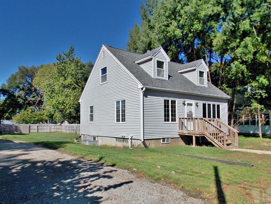 Building Photo - 106 N 1st Avenue