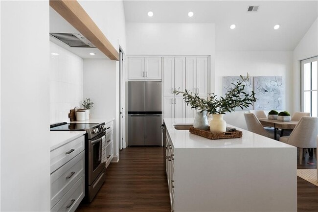 Building Photo - 308 Chardonnay Wy
