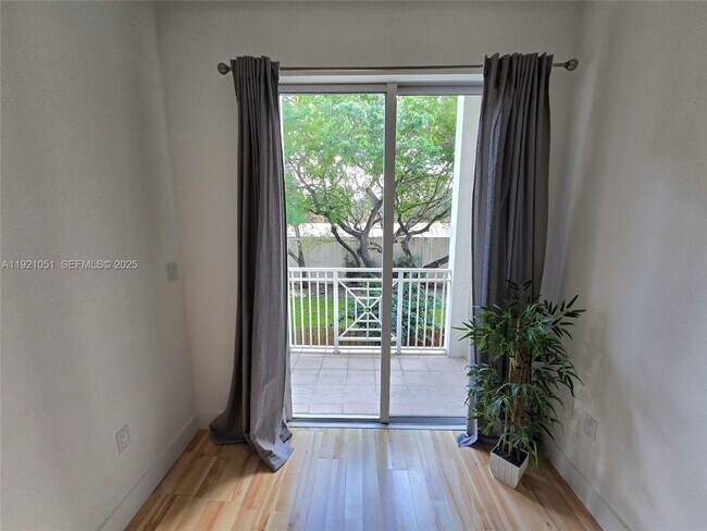 Building Photo - 11412 NW 74th Terrace