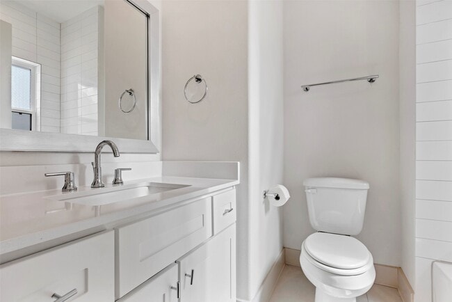 Building Photo - 1740 Ojeman Point Ln