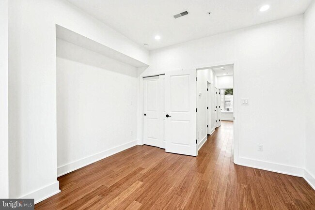 Building Photo - 2602 Earp St