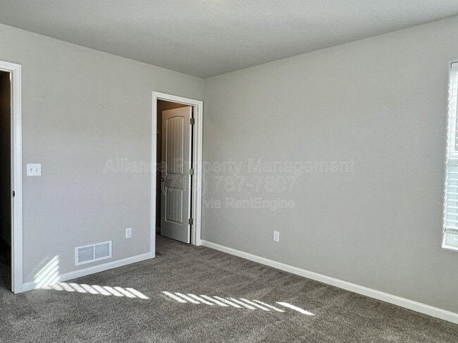 Building Photo - 2057 Birmingham Loop