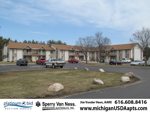 Building Photo - Quail Run Apartments