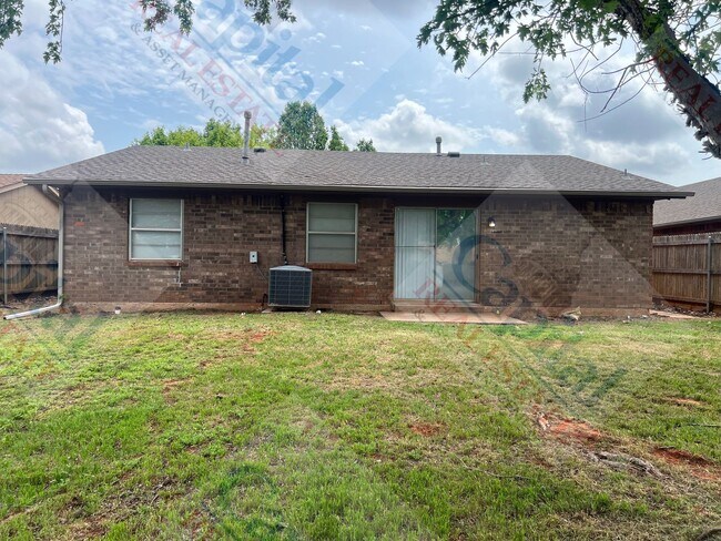 Building Photo - Welcome Home!