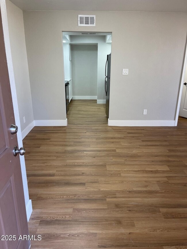 Building Photo - 8500 E Indian School Rd