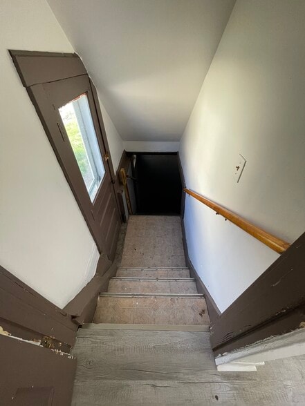 Stairs from dining room to basement - 2105 Sherman Ave