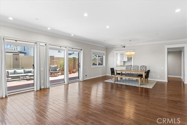 Building Photo - 512 Esplanade