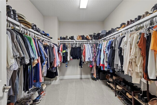 Building Photo - 4580 Shoreleaf Lp