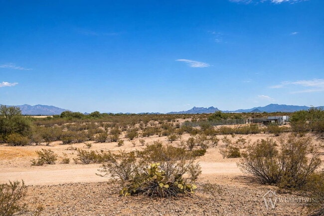 Building Photo - Rare One-Acre Rental Opportunity with Open Farmland Views